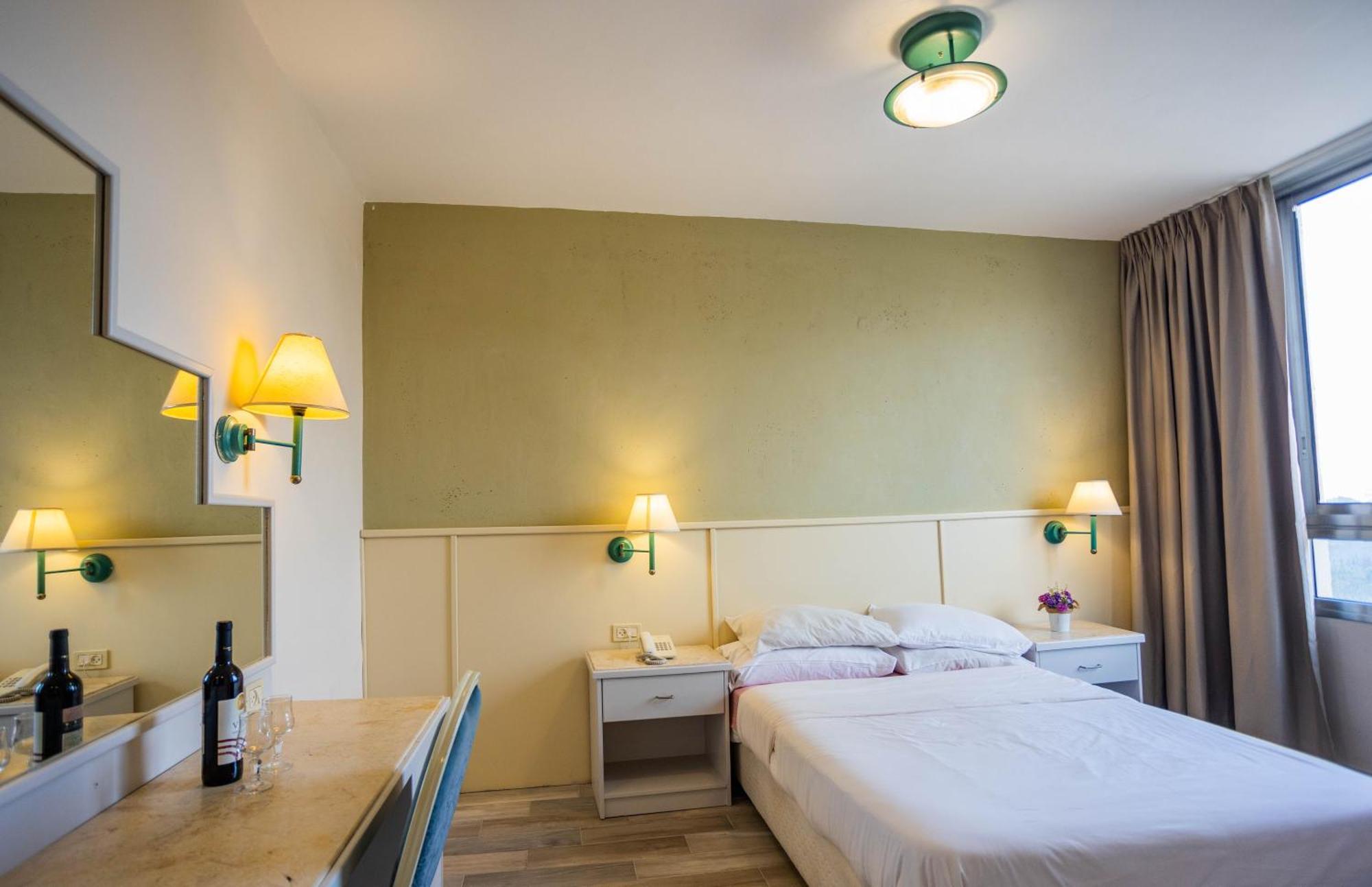 Marom Residence Romema Haifa Luaran gambar